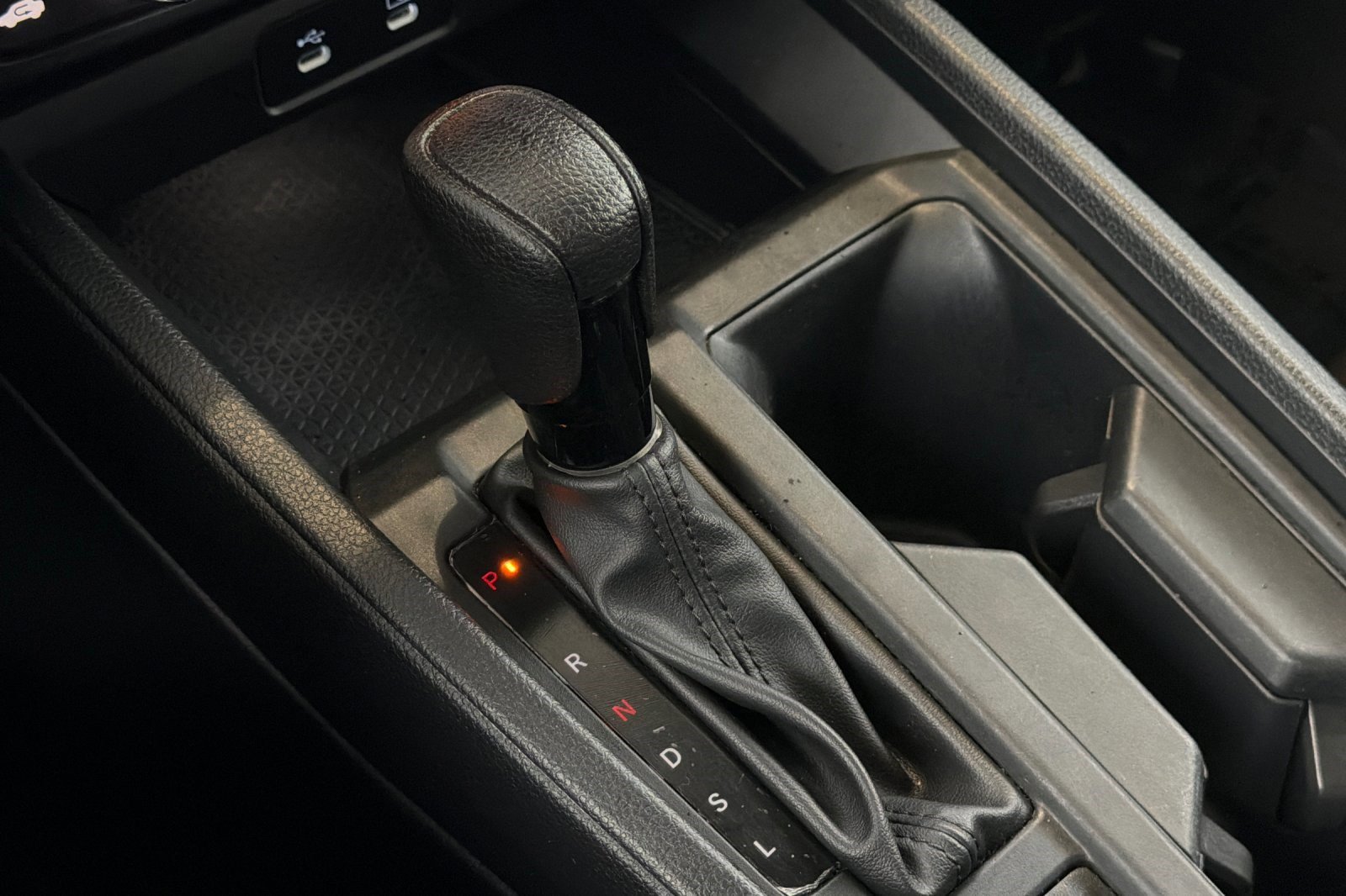 Certified 2023 Honda Accord EX image 18