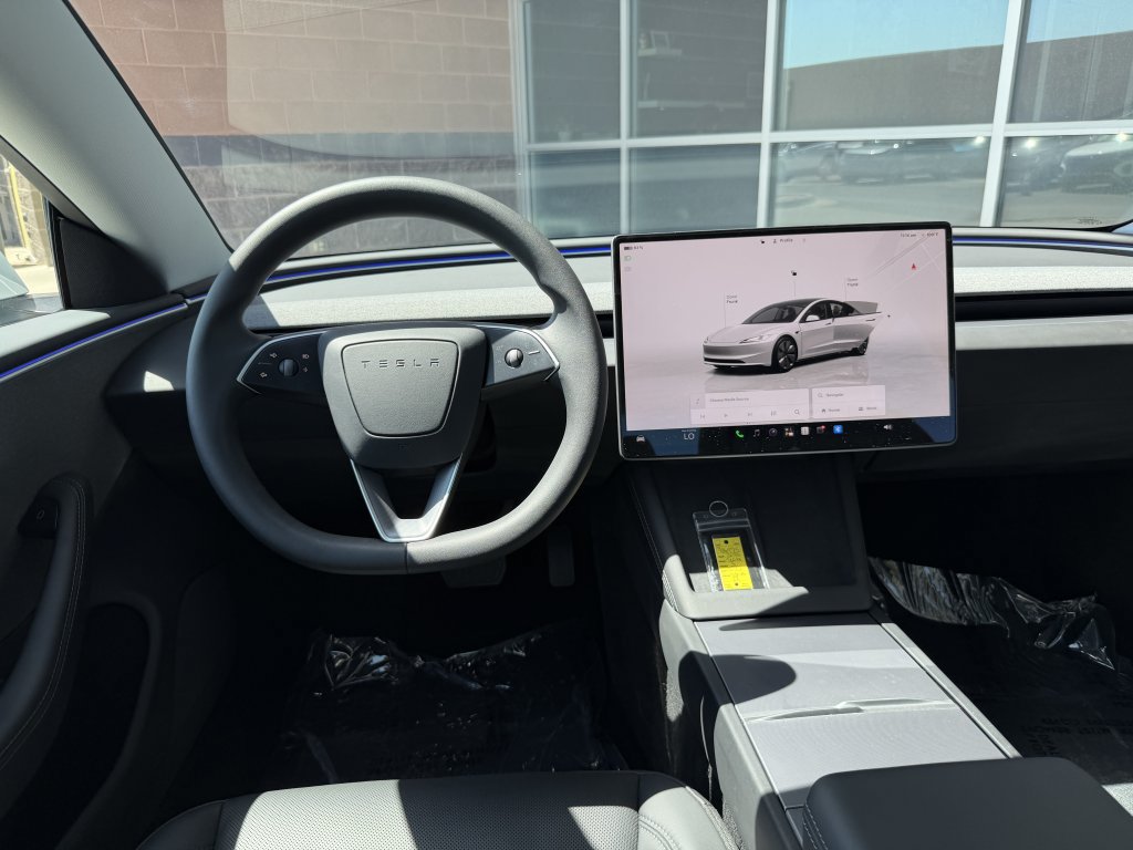 Used 2025 Tesla Model 3 Long Range RWD image 16