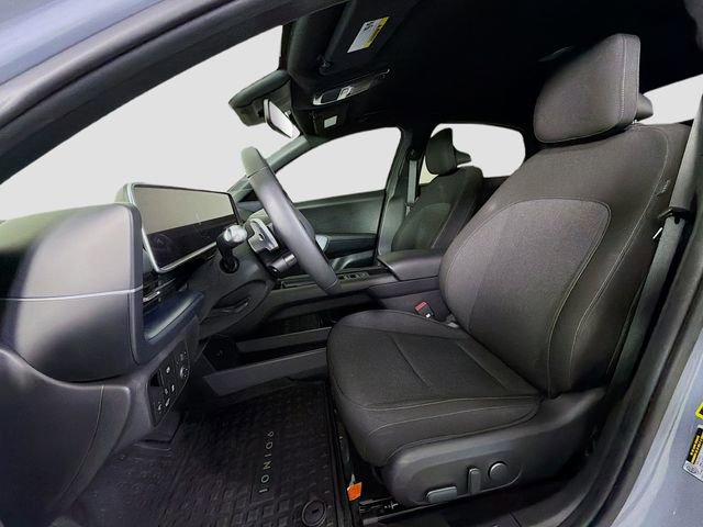 Used 2025 Hyundai Ioniq 6 SE image 11