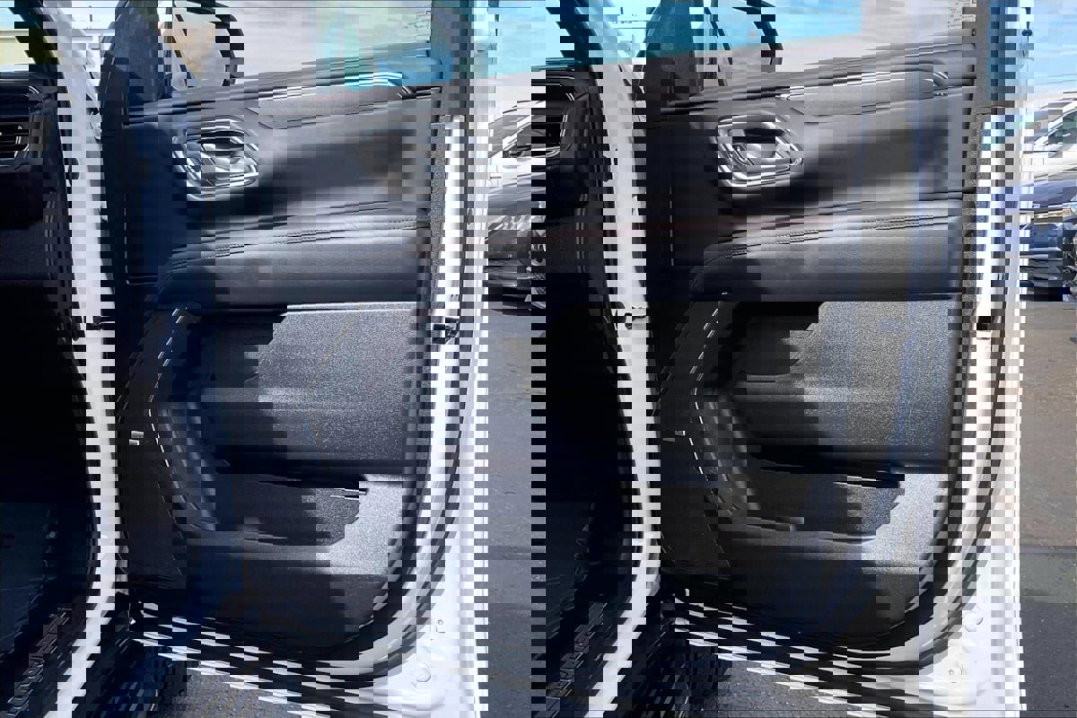 Used 2021 Chevrolet Tahoe RST image 21