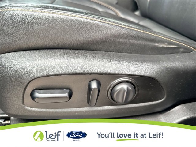 Used 2021 Chevrolet Traverse RS image 18