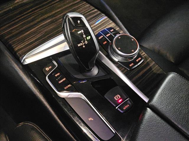 Used 2019 BMW 530i xDrive 530i xDrive image 12