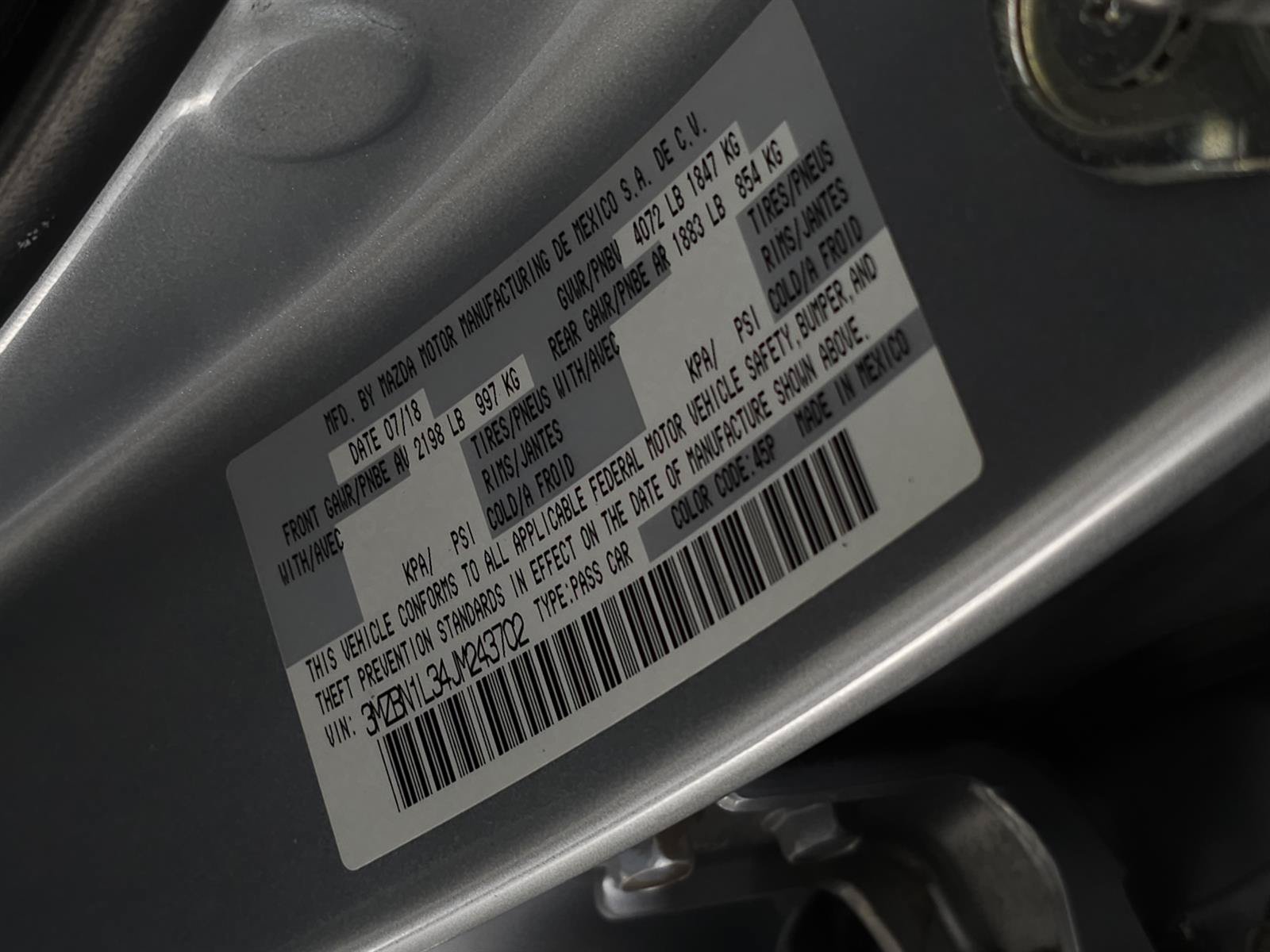 Used 2018 MAZDA MAZDA3 Touring FWD image 22
