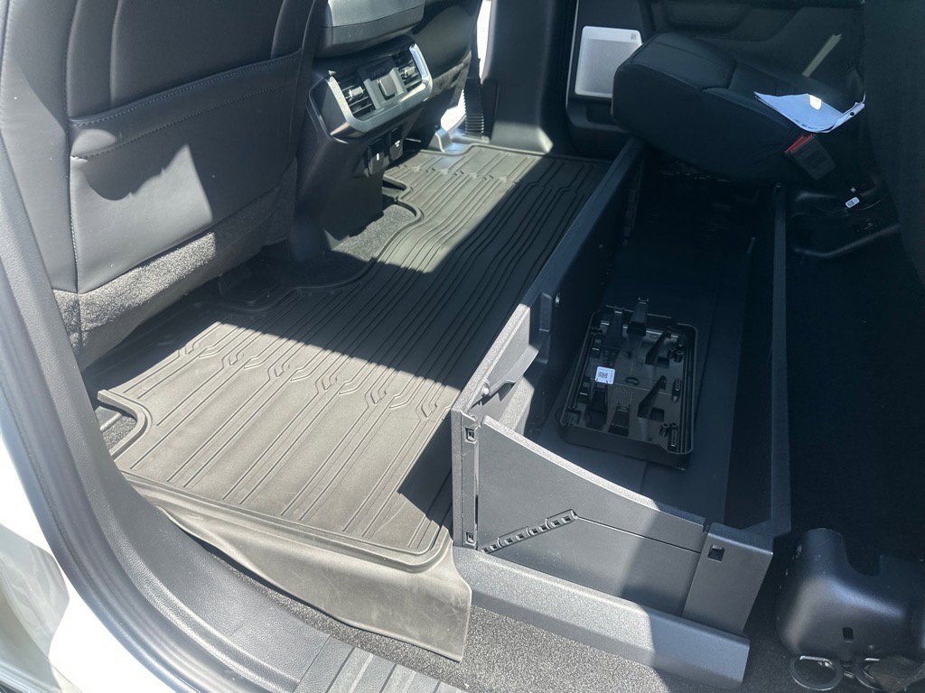 New 2025 Ford F150 Platinum w/ Equipment Group 702A High image 41