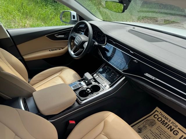 Used 2023 Audi Q8 Premium w/ Convenience Package AWD/4WD image 19