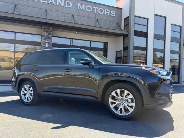 Used 2026 Toyota Grand Highlander Limited image 22