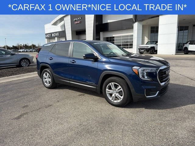 Used 2023 GMC Terrain SLE FWD image 2