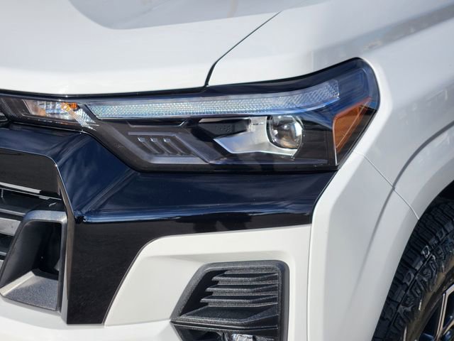 Used 2025 Chevrolet Colorado Z71 w/ Z71 Convenience Package 2 image 9
