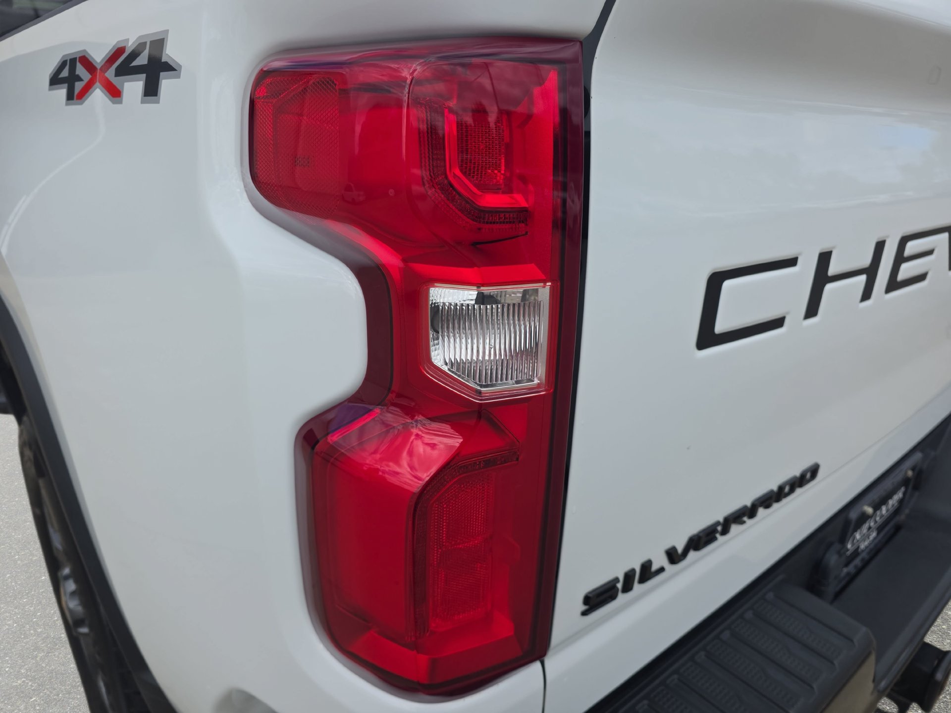 Used 2021 Chevrolet Silverado 2500 Custom w/ Custom Value Package AWD/4WD image 31