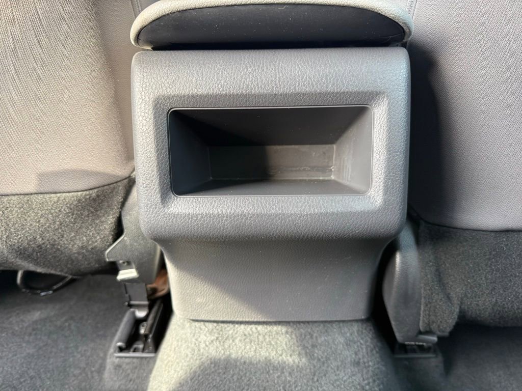 Used 2022 Toyota Camry LE image 18