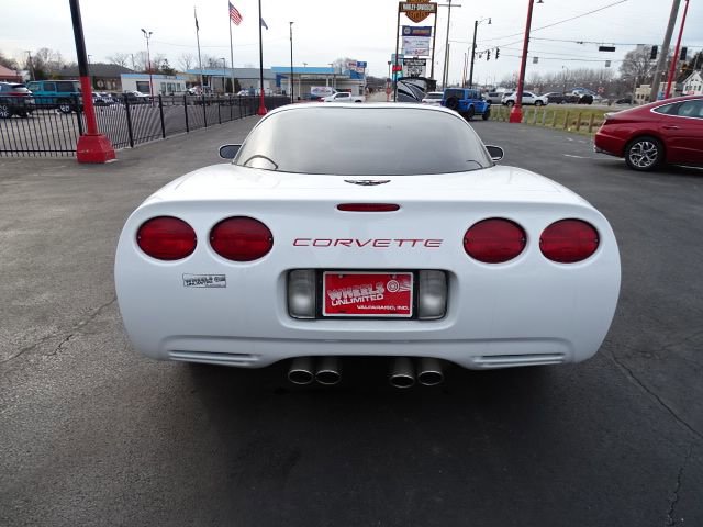 Used 1997 Chevrolet Corvette Coupe image 7