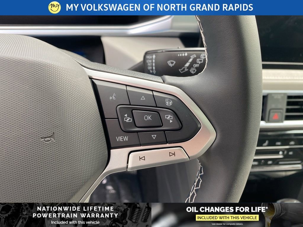 New 2026 Volkswagen Taos SE AWD/4WD image 12
