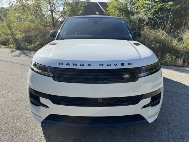 New 2025 Land Rover Range Rover Sport Dynamic SE image 3