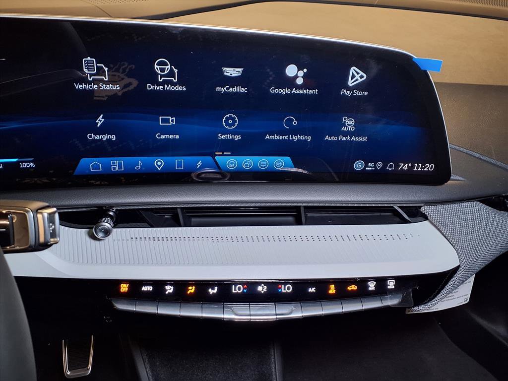 Used 2026 Cadillac Optiq Luxury 1 image 18