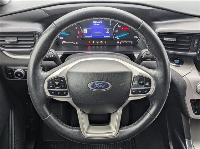 Used 2023 Ford Explorer XLT w/ Equipment Group 202A image 10