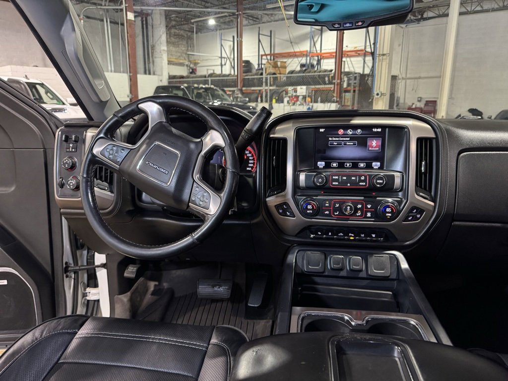 Used 2015 GMC Sierra 3500 Denali image 24