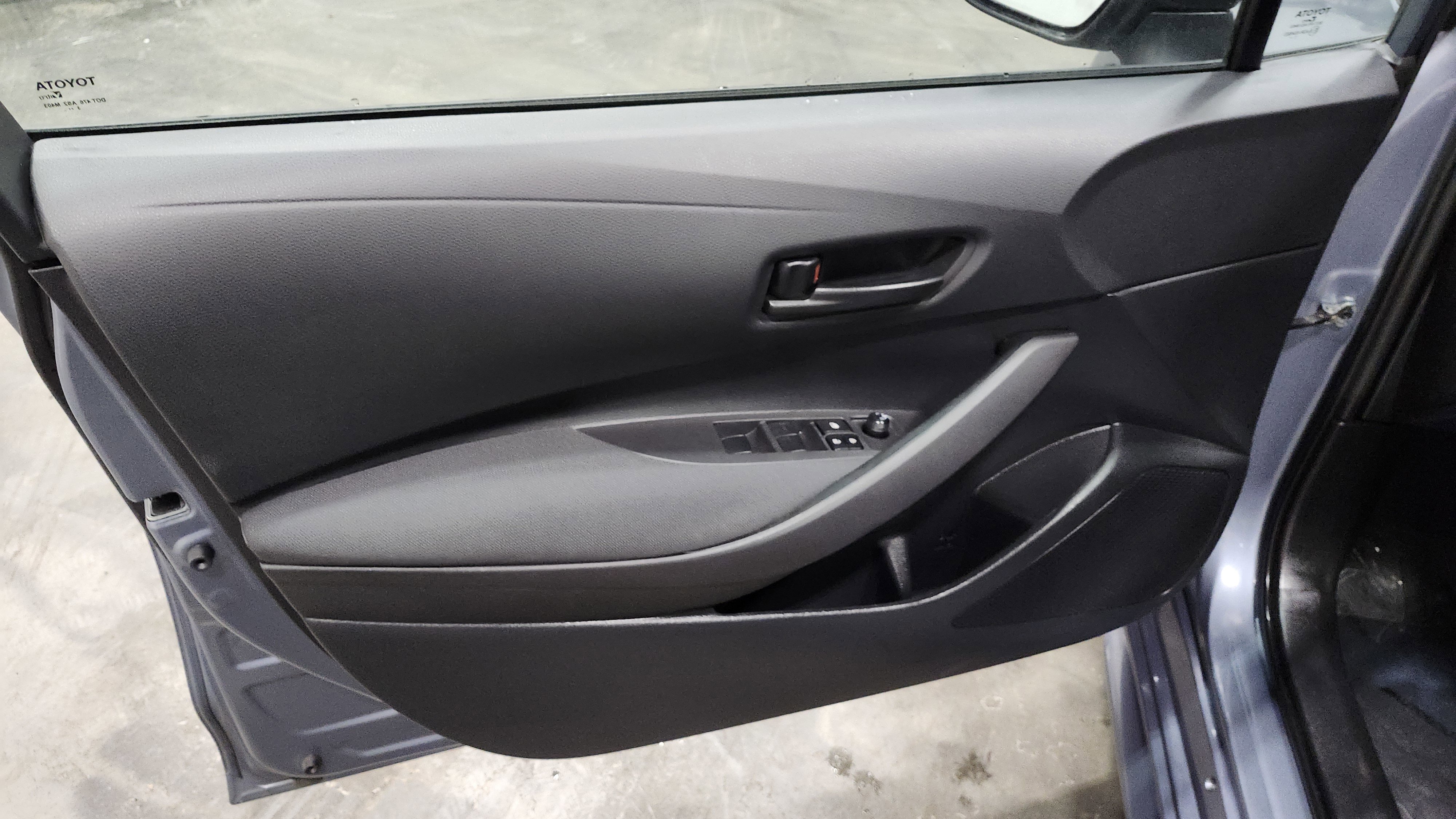 Used 2024 Toyota Corolla LE image 22