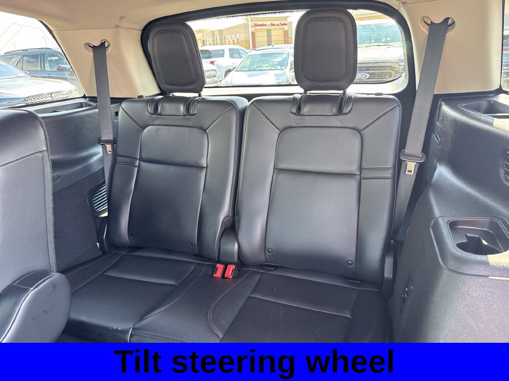 Used 2023 Lincoln Aviator AWD w/ Premium Package image 23