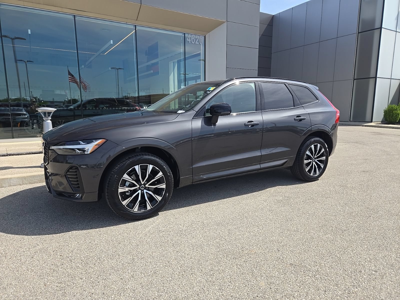 Certified 2025 Volvo XC60 B5 Plus