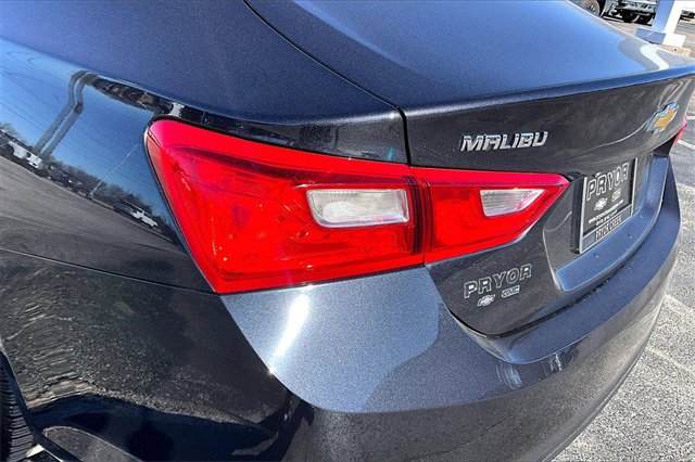 Used 2023 Chevrolet Malibu LT image 23