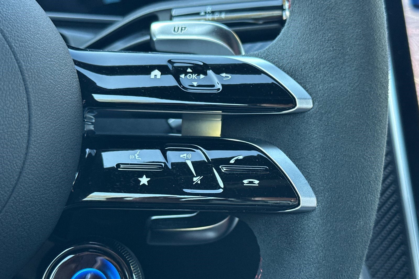 Used 2025 Mercedes-Benz CLE 53 AMG 4MATIC Coupe image 30