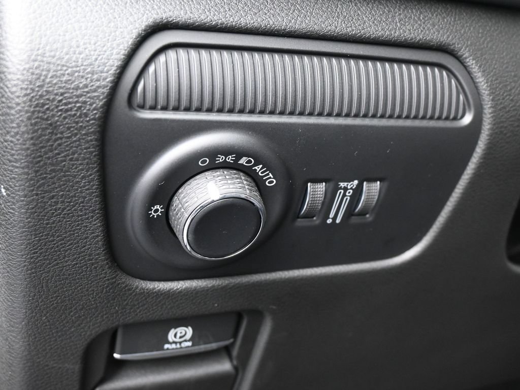 New 2026 Jeep Grand Wagoneer L Limited AWD/4WD image 14
