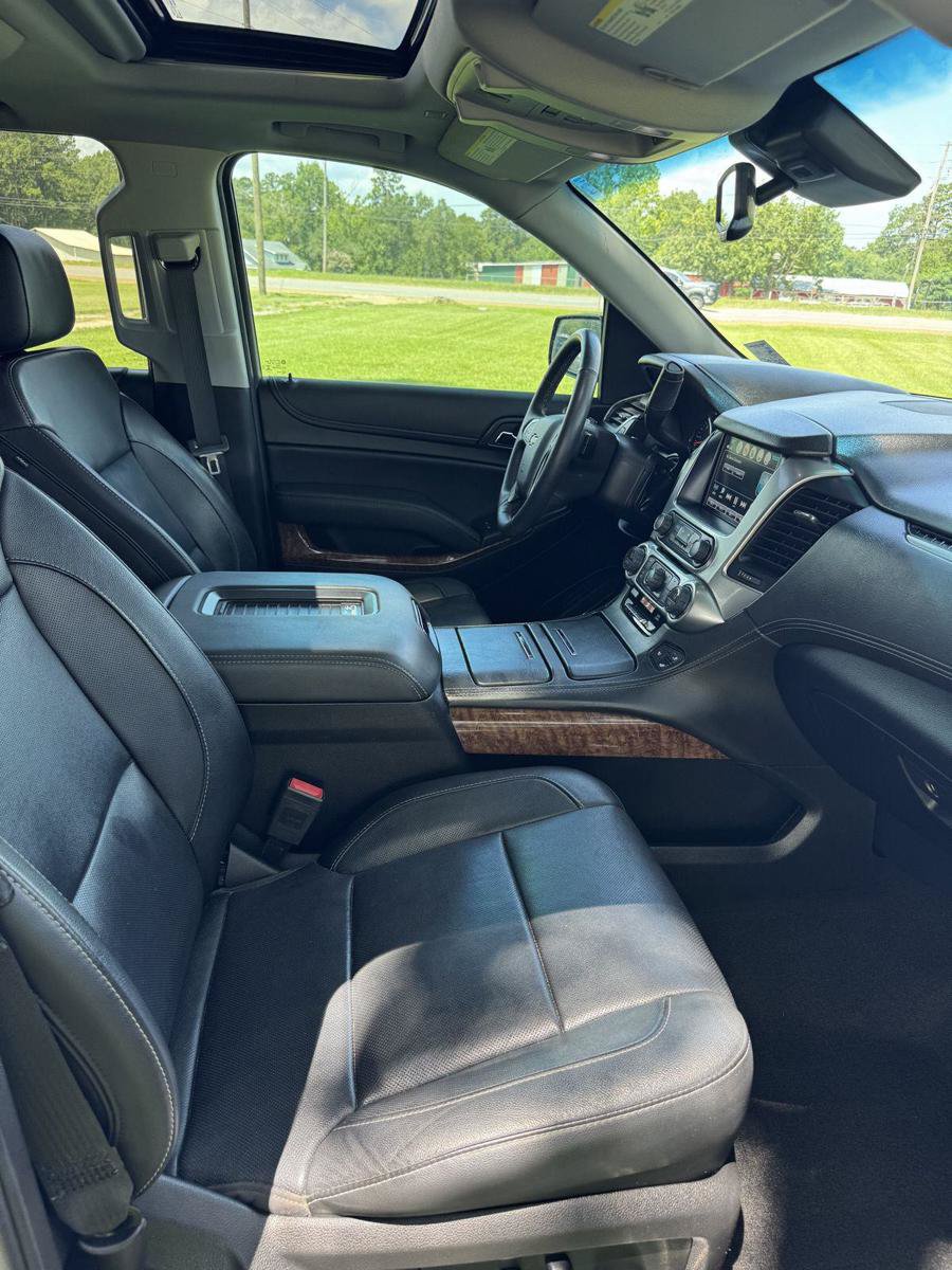 Used 2018 Chevrolet Tahoe Premier RWD image 15
