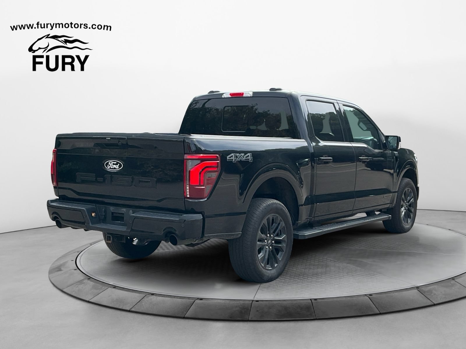 Used 2024 Ford F150 Lariat w/ Equipment Group 502A High AWD/4WD image 4