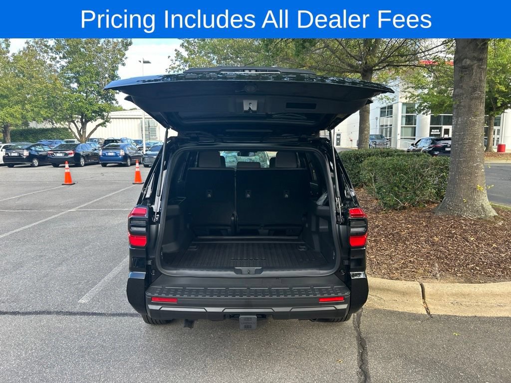New 2026 Toyota 4Runner SR5 AWD/4WD image 16