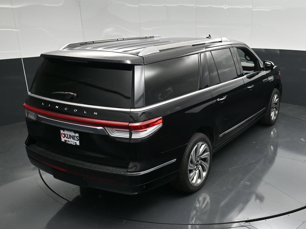 Used 2022 Lincoln Navigator L Reserve AWD/4WD image 52