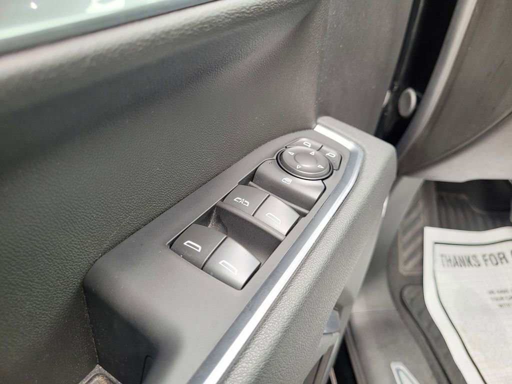 Used 2025 Chevrolet Silverado 1500 LT image 26