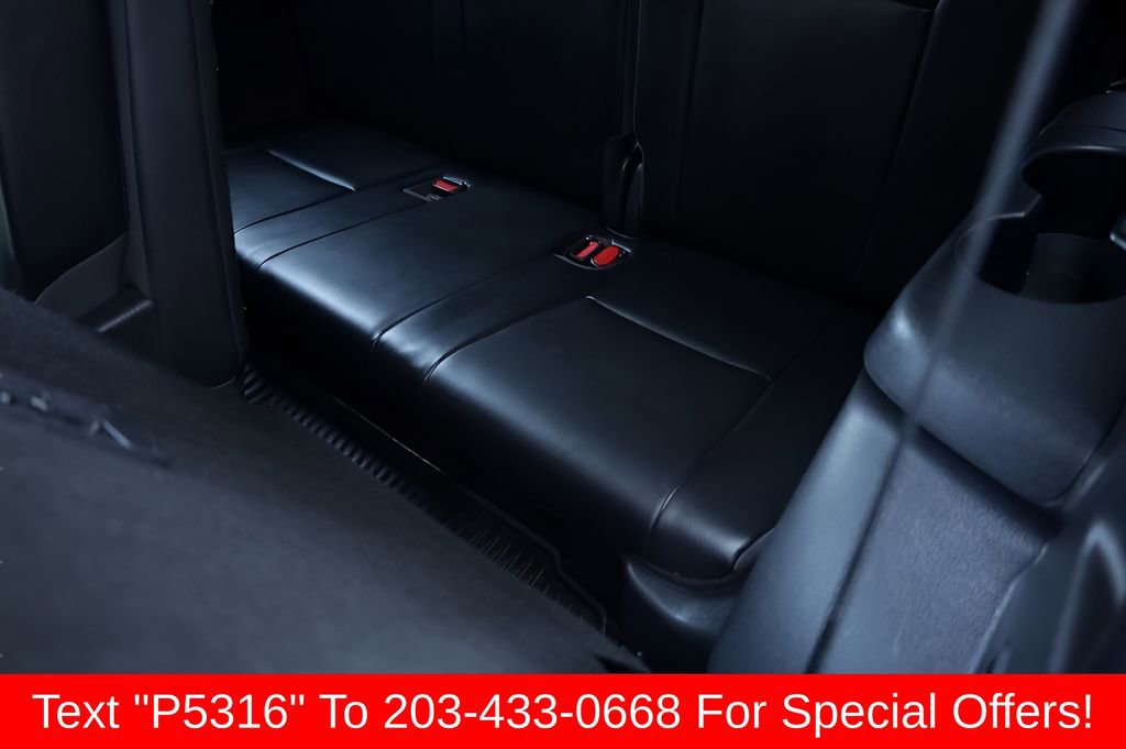 Used 2023 Toyota Highlander XLE AWD/4WD image 24