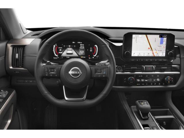 Used 2025 Nissan Pathfinder Platinum w/ Black Appearance Package AWD/4WD image 10