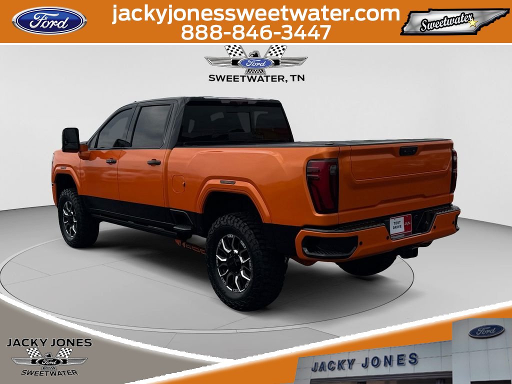 Used 2024 GMC Sierra 2500 Denali Ultimate AWD/4WD image 3