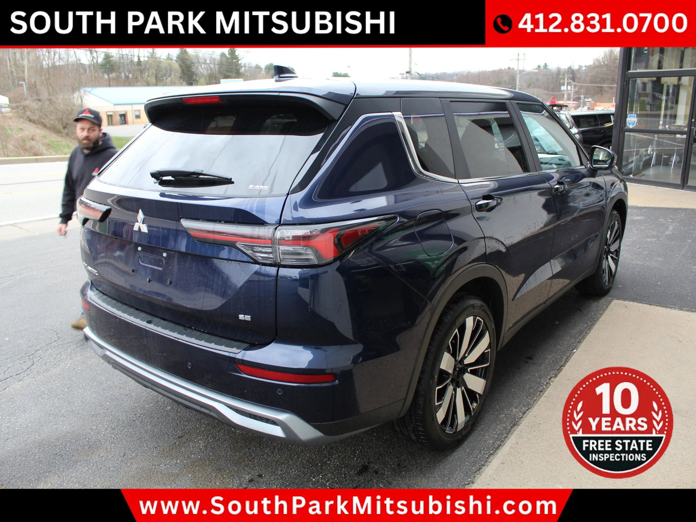 New 2026 Mitsubishi Outlander SE image 9
