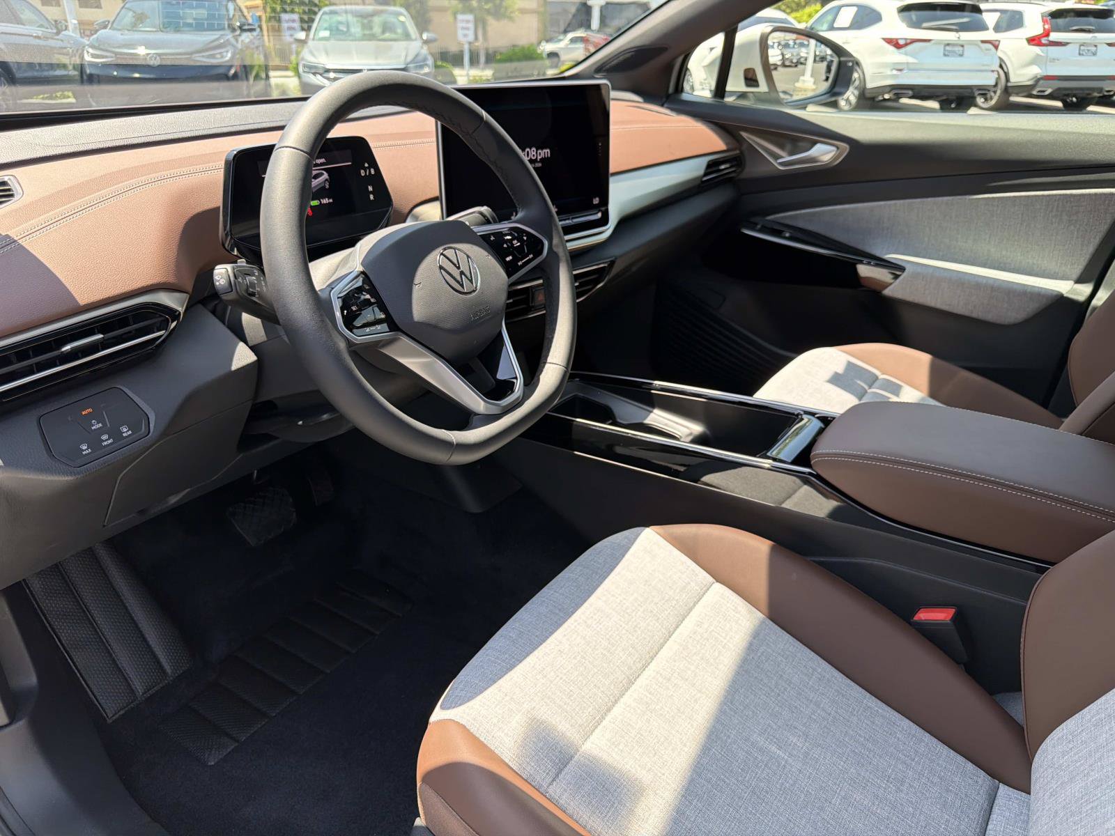 Certified 2025 Volkswagen ID.4 Pro AWD/4WD image 13