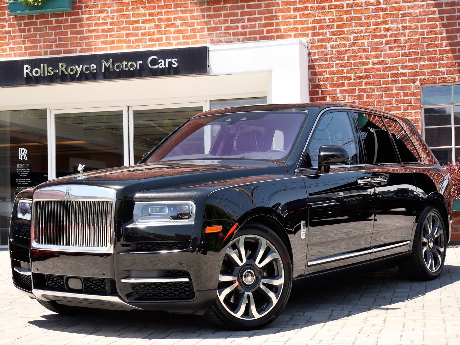 Certified 2022 Rolls-Royce Cullinan w/ Cullinan Package