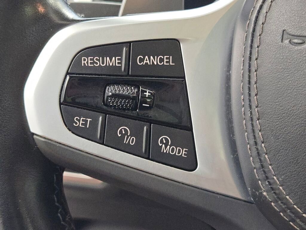 Used 2024 BMW X7 M60i w/ Executive Package image 35