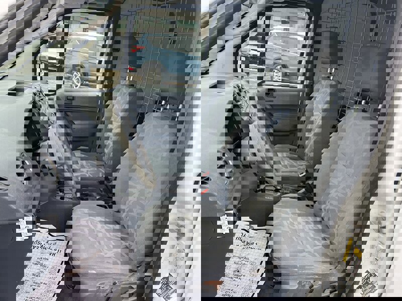 Used 2013 Ford Transit Connect XLT image 9