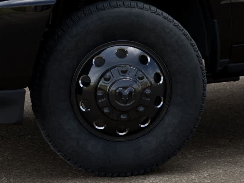 New 2027 RAM 3500 Laramie AWD/4WD image 8