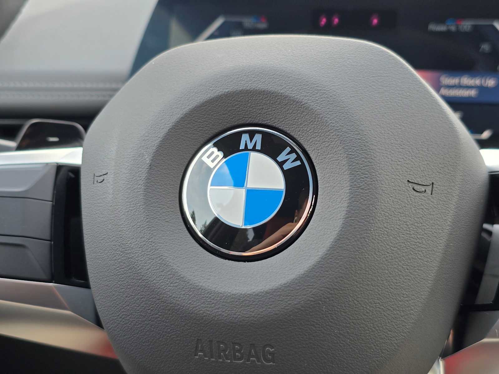 Used 2025 BMW X1 xDrive28i w/ Premium Package image 31