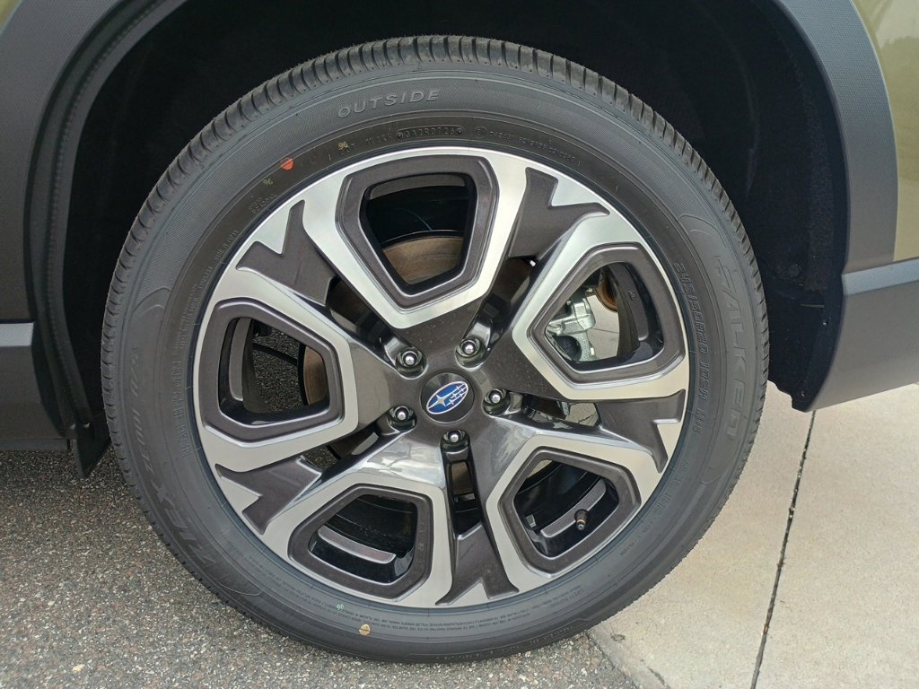 New 2027 Subaru Ascent Limited AWD/4WD image 10