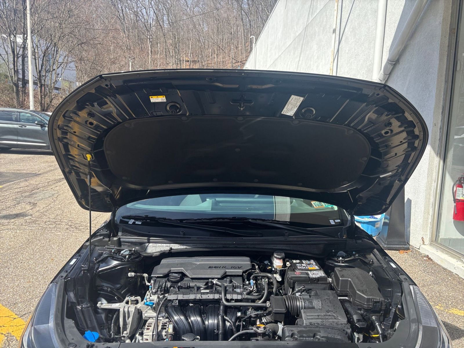 Used 2025 Kia K4 LXS image 32