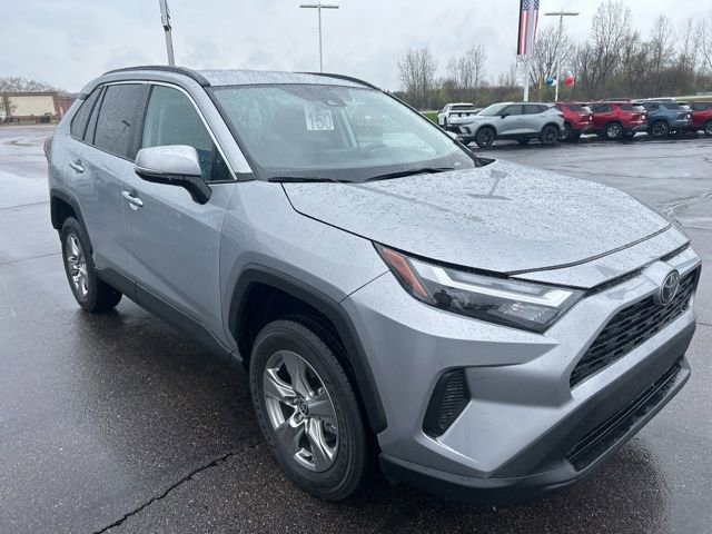 Used 2024 Toyota RAV4 XLE image 3
