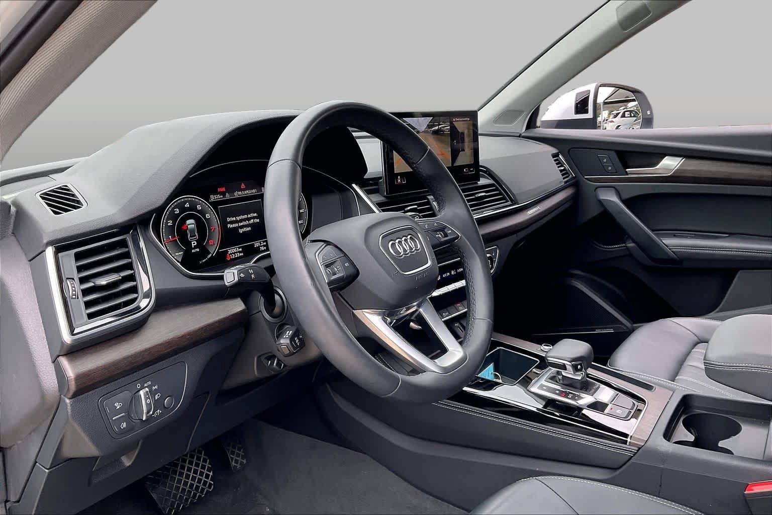 Used 2023 Audi Q5 2.0T Premium Plus AWD/4WD image 18