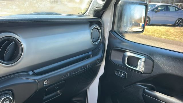 Used 2021 Jeep Wrangler Unlimited Willys image 19