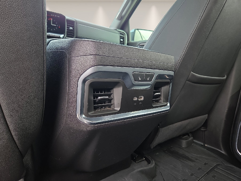 Used 2024 GMC Sierra 1500 SLT AWD/4WD image 10
