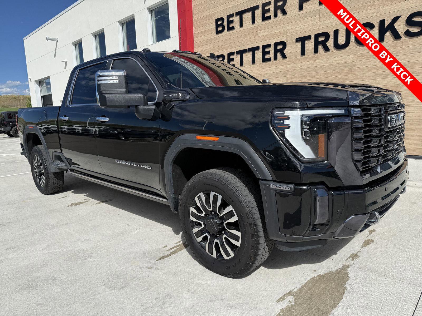 Used 2024 GMC Sierra 3500 Denali Ultimate image 2