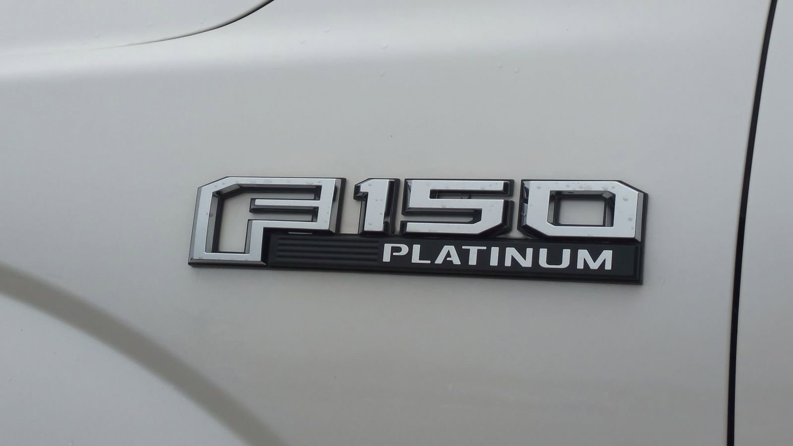 Used 2018 Ford F150 Platinum w/ Technology Package image 13