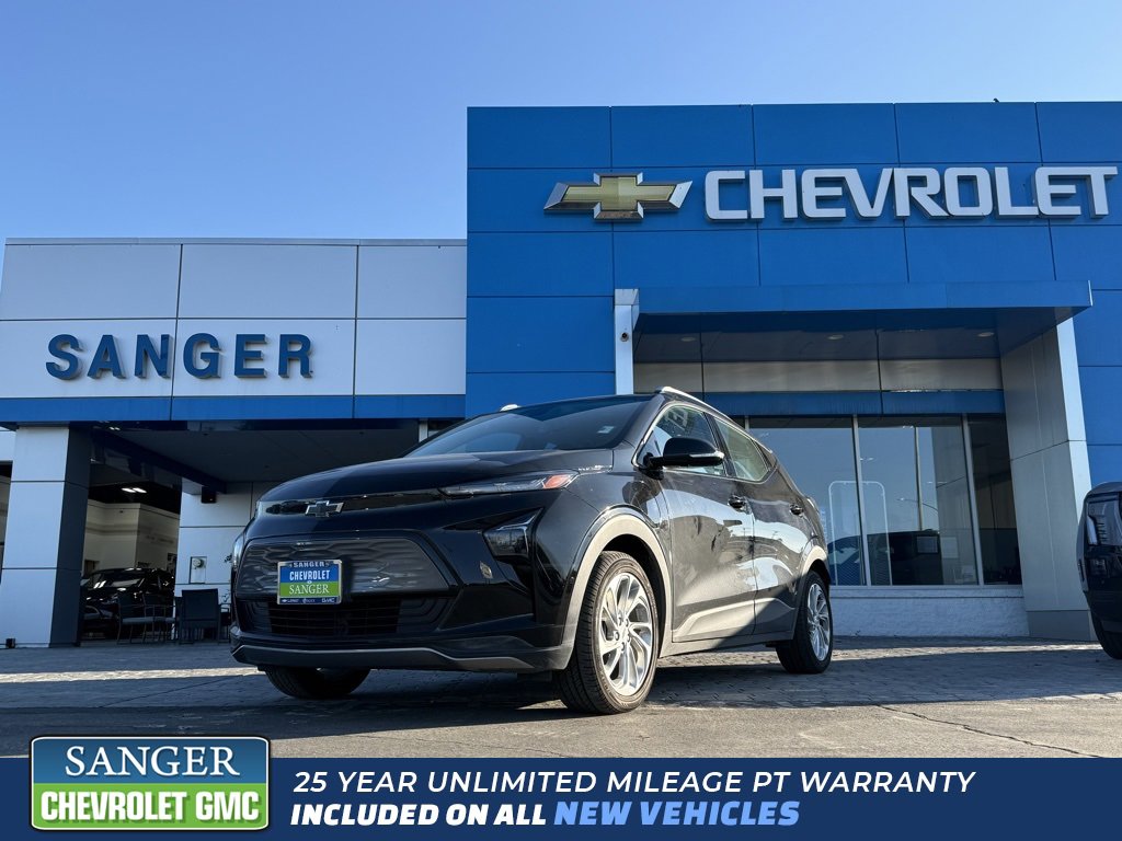 Used 2023 Chevrolet Bolt EUV LT image 1